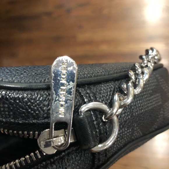 Black Michael Kors Purse! - Picture 4 of 5